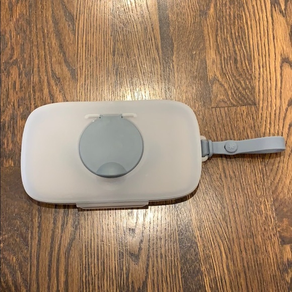 skip hop grab and go wipes